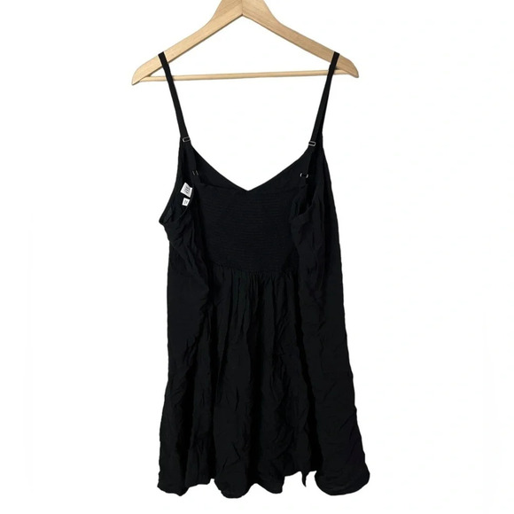 Gap • Sleeveless Button-Front Dress - Picture 3 of 8